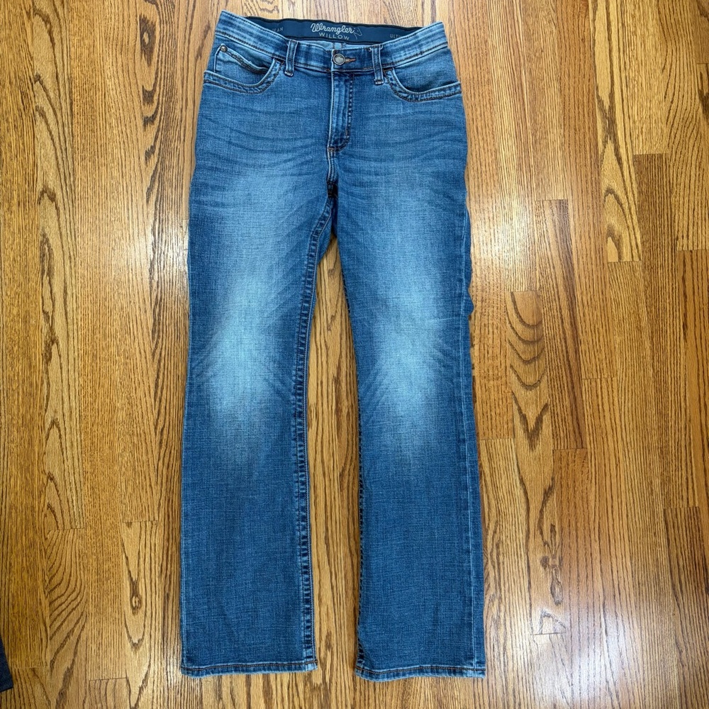 Wrangler Willow 30x32 Classic Straight Leg Jeans - Dark Blue